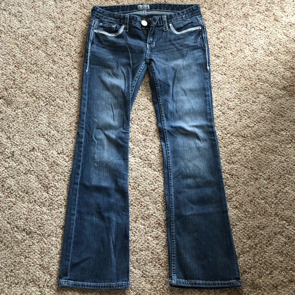 Daytrip Leo Bootcut Jeans